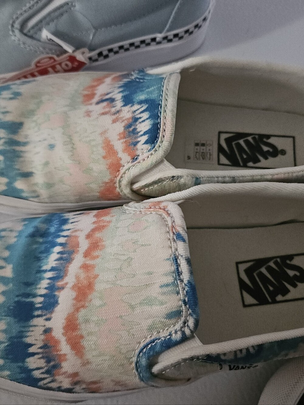 Womens VANS size 7.5 (3 Different Pairs) - Picture 5 of 10